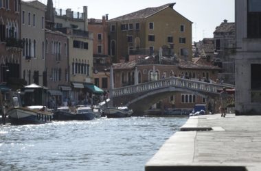 What is the best area to stay in Venice, Italy