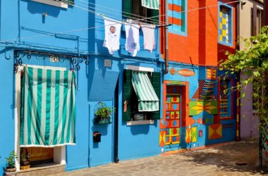 Island of Burano: how to get there and what to see